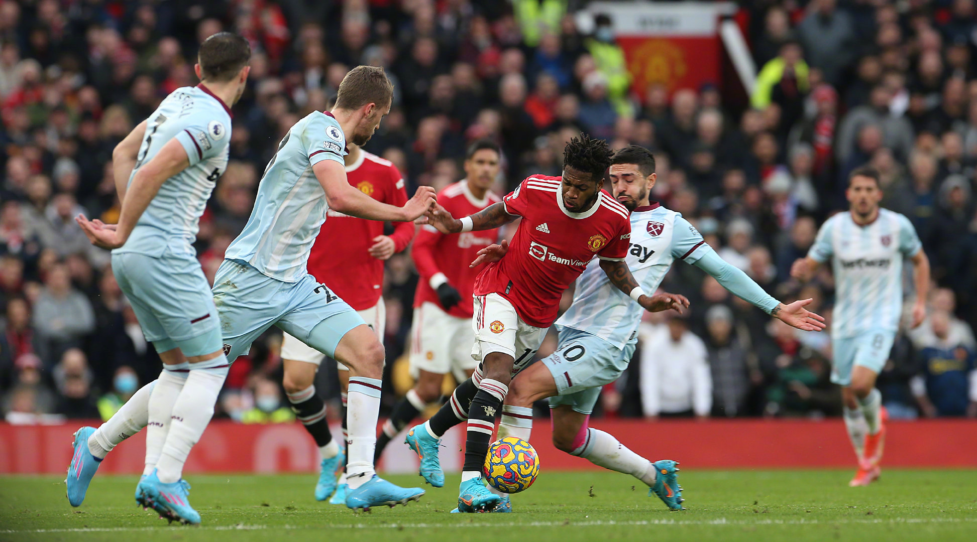 家队期间为 家队期间为