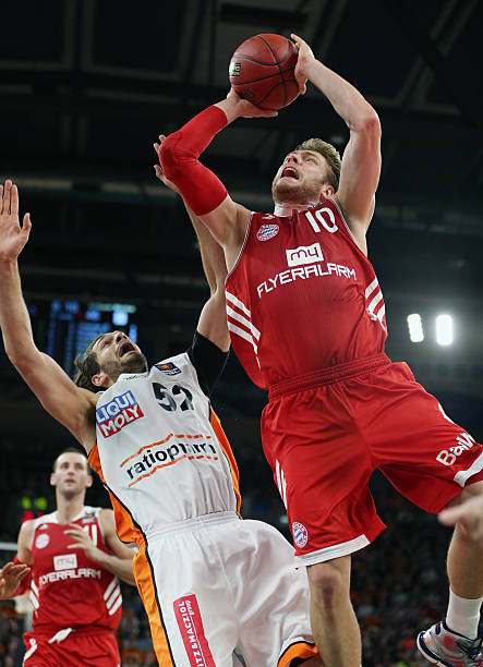 并配合相关 并配合相关